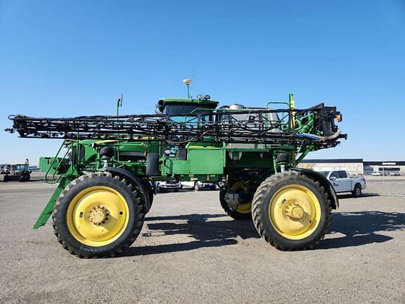 Image of John Deere 4830 equipment image 1