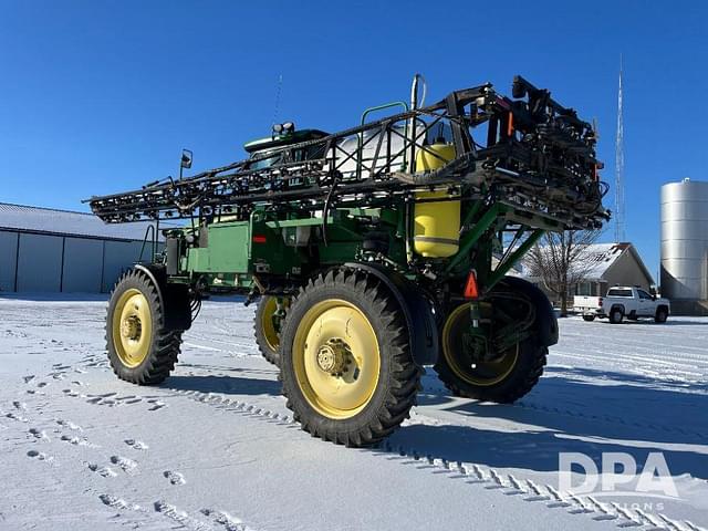 Image of John Deere 4830 equipment image 3