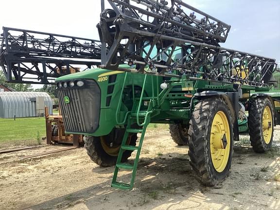 Image of John Deere 4930 Primary image