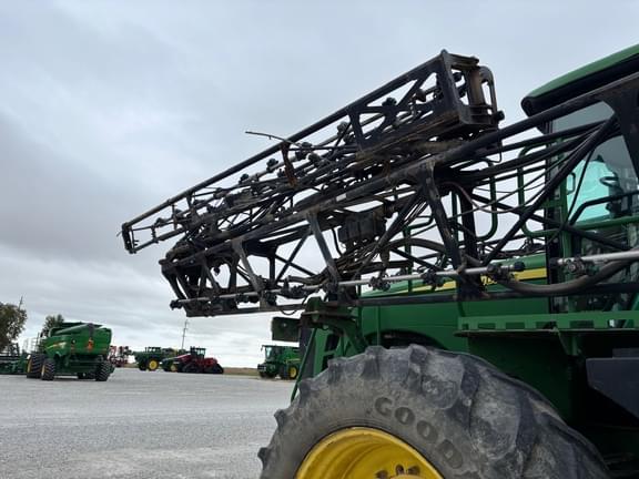 Image of John Deere 4930 equipment image 3