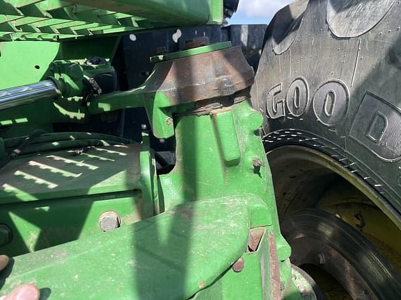 Image of John Deere 4930 equipment image 2