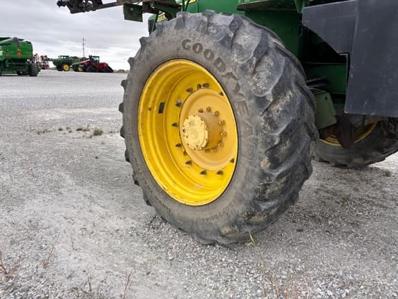 Image of John Deere 4930 equipment image 4
