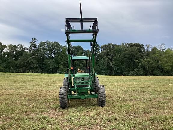 Image of John Deere 5045E equipment image 3