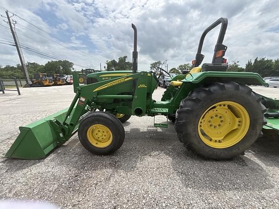 Image of John Deere 5055D equipment image 1