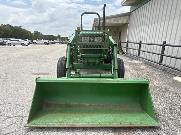 Image of John Deere 5055D equipment image 4