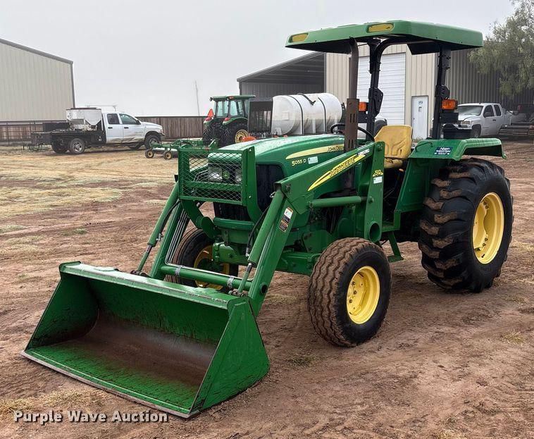 2010 John Deere 5055D Equipment Image0