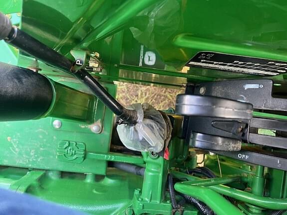 Image of John Deere 5055E equipment image 4