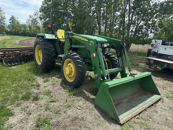 Image of John Deere 5065E equipment image 1