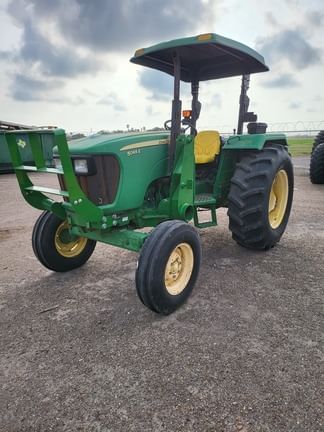 Main image John Deere 5065E