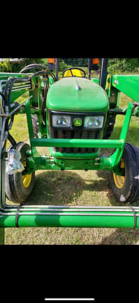 Image of John Deere 5065E equipment image 2
