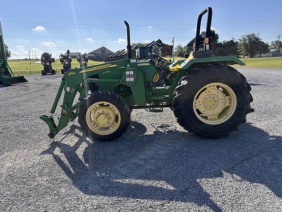 Image of John Deere 5065E equipment image 1