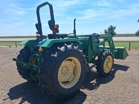Image of John Deere 5065E equipment image 4