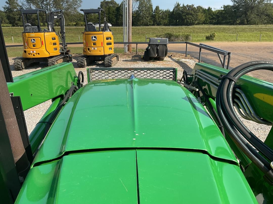 Image of John Deere 5065E Image 0