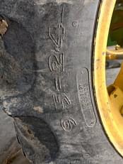 Main image John Deere 5075E 10