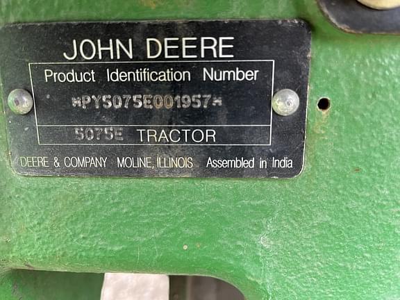 Image of John Deere 5075E equipment image 2