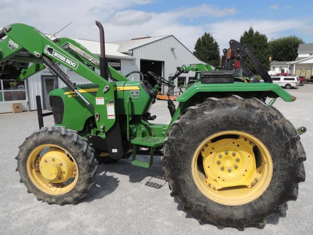 Image of John Deere 5075E equipment image 1