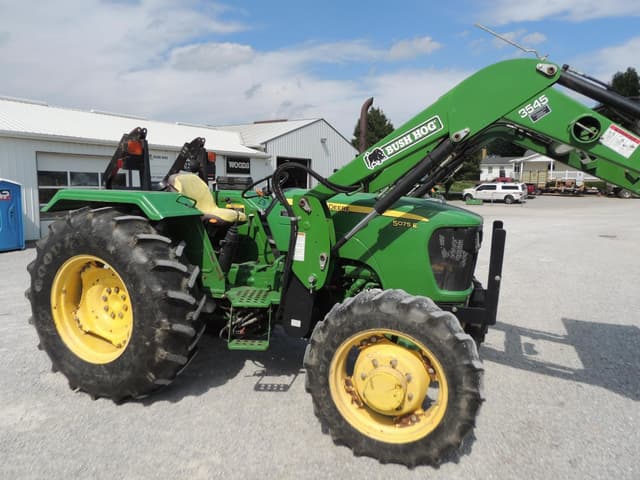 Image of John Deere 5075E equipment image 2