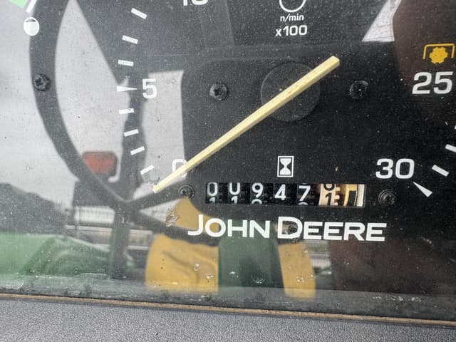 Image of John Deere 5075E equipment image 4