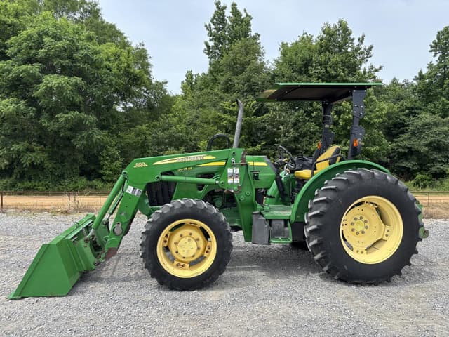 Image of John Deere 5075M equipment image 1