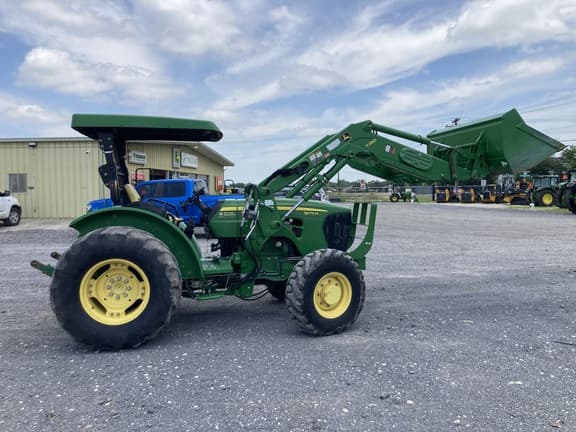 Image of John Deere 5075M equipment image 1