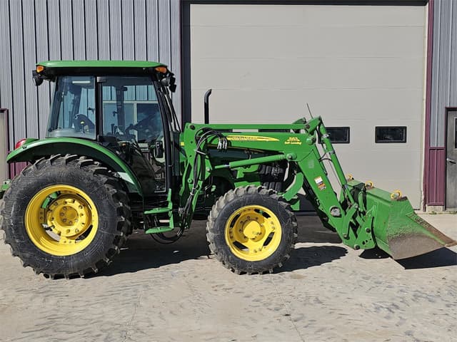 Image of John Deere 5075M equipment image 1