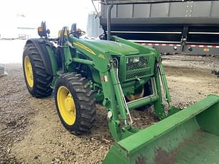 Main image John Deere 5085M 0