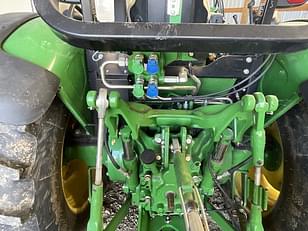 Main image John Deere 5085M 11