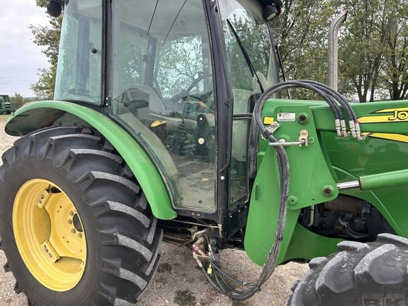 Main image John Deere 5093E