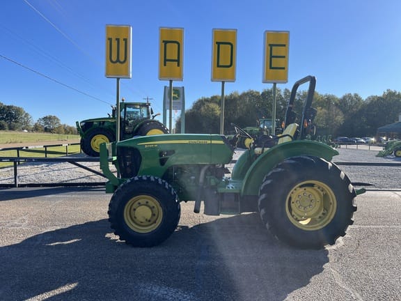 Main image John Deere 5095M