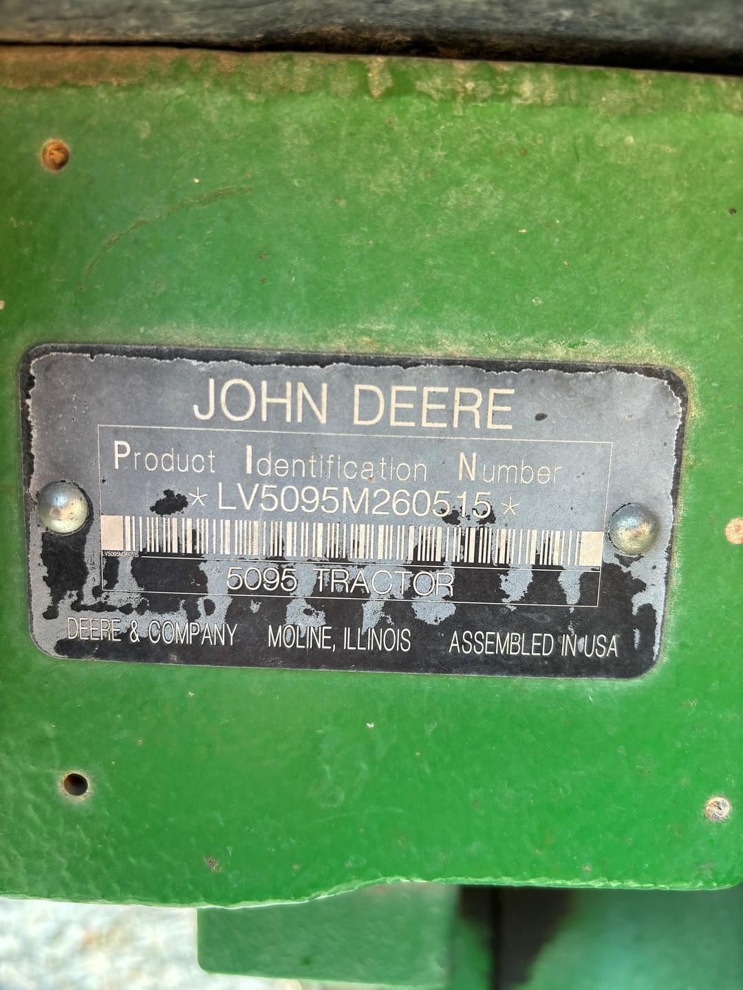 Image of John Deere 5095M Image 1