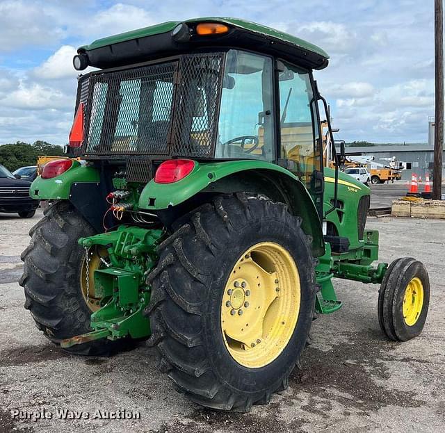 Image of John Deere 5095M equipment image 4