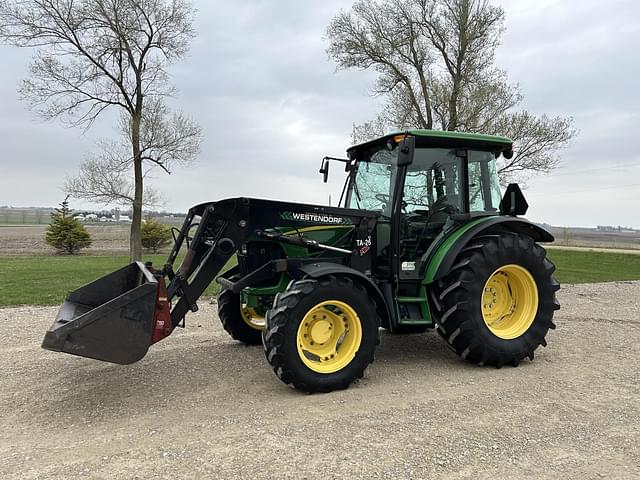 Image of John Deere 5105M equipment image 1