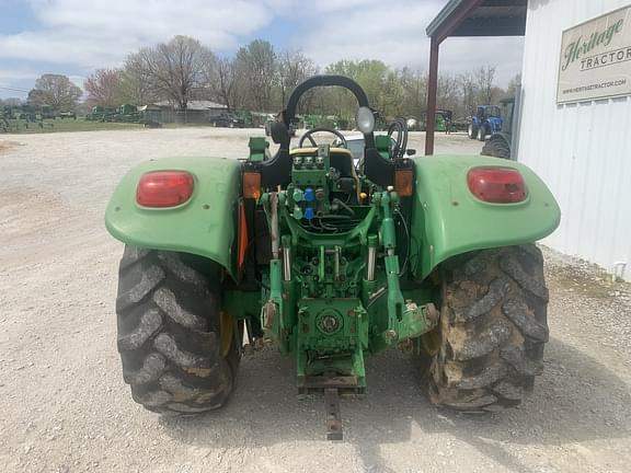 Image of John Deere 5105ML equipment image 3