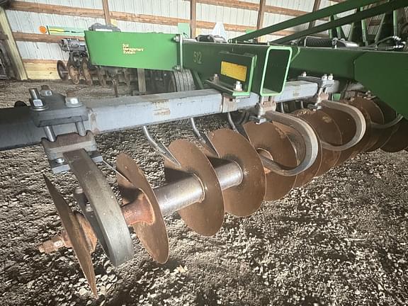 Image of John Deere 512 equipment image 2