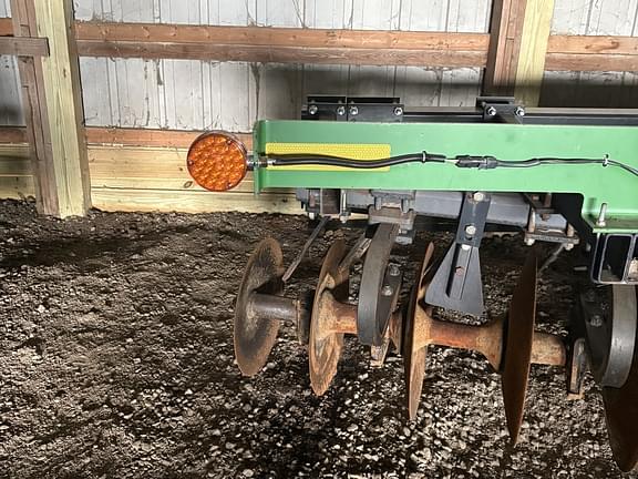 Image of John Deere 512 equipment image 4