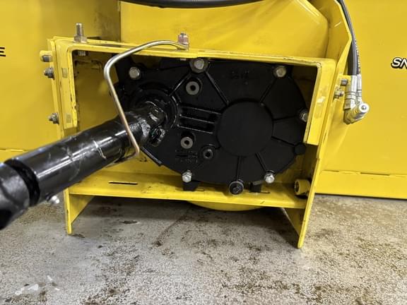 Image of John Deere 54" Snow Blower equipment image 4