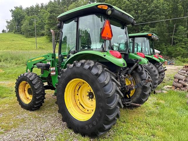 Image of John Deere 5425 equipment image 4