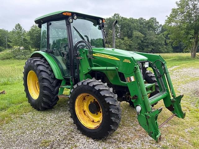 Image of John Deere 5425 equipment image 1