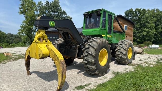 Image of John Deere 548GIII equipment image 4