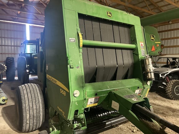 2010 John Deere 568 Equipment Image0