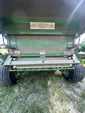 Image of John Deere 568 Mega Wide Plus equipment image 4