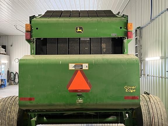 Image of John Deere 568 equipment image 2