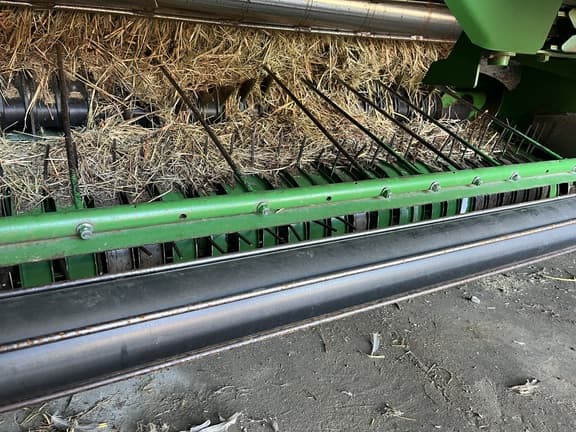 Image of John Deere 568 equipment image 4