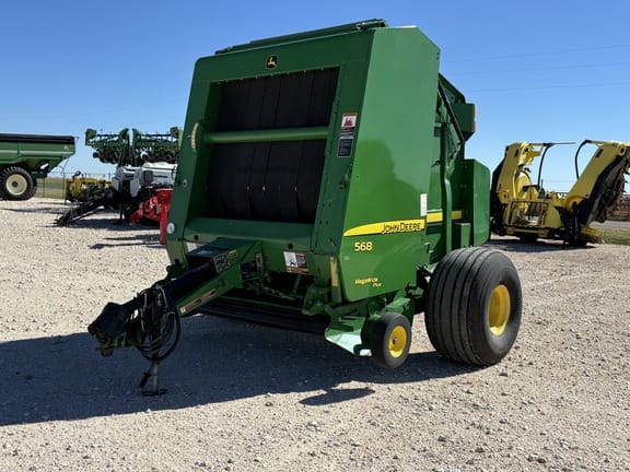 Main image John Deere 568 Mega Wide Plus