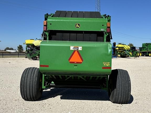 Image of John Deere 568 equipment image 3