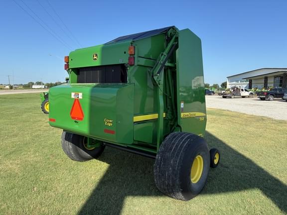 Image of John Deere 568 equipment image 4