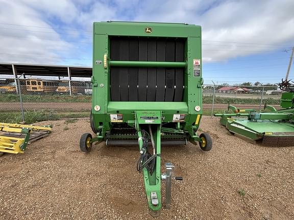 Image of John Deere 568 equipment image 1