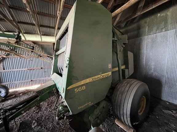 Image of John Deere 568 equipment image 2