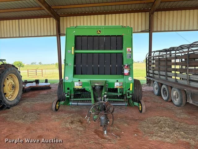 Image of John Deere 568 Mega Wide Plus equipment image 2