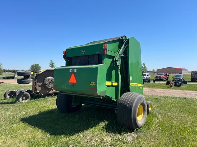 Image of John Deere 568 equipment image 4